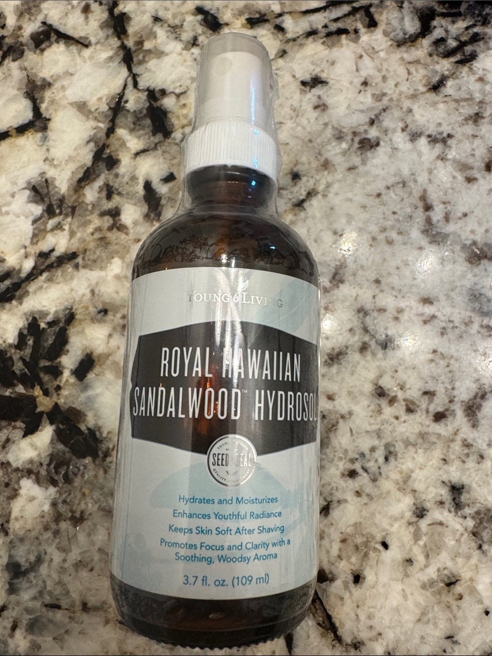 Young Living Royal Hawaiian Sandalwood Hydrosol -  spray Bottle new sealed